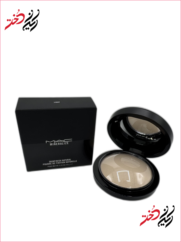 نمای داخلی پودر فشرده مک Mineralize رنگ Light با بافت کرمی و آینه