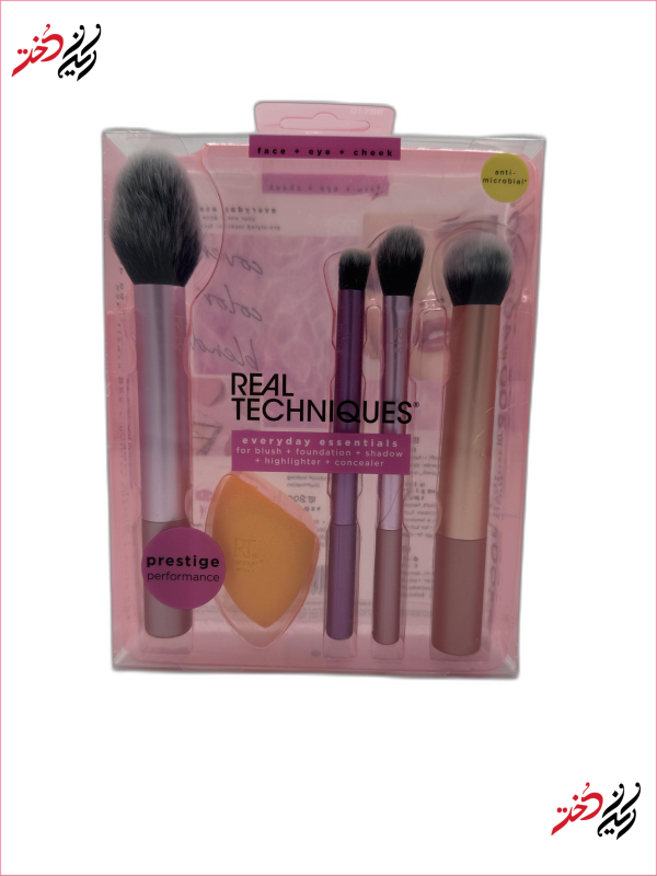 نمای جلویی ست ۵ عددی براش و اسفنج Real Techniques مدل Everyday Essentials
