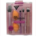 جزئیات پشت بستهبندی ست براش و اسفنج Real Techniques مدل Everyday Essentials